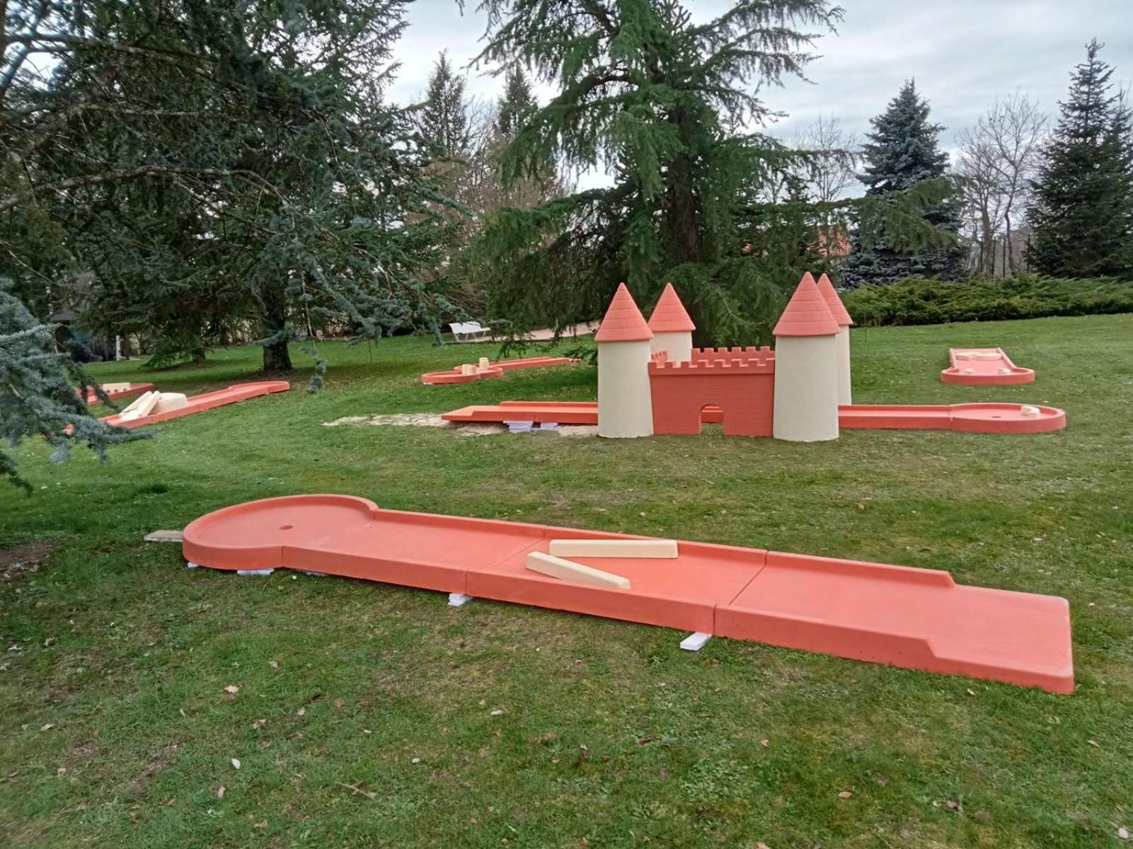 A L'Oree Du Parc Saint-Priest-des-Champs Exteriör bild
